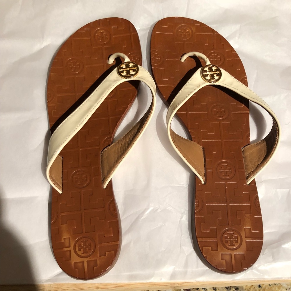 🐣Sale🐣Tory Burch Sandals Authentic